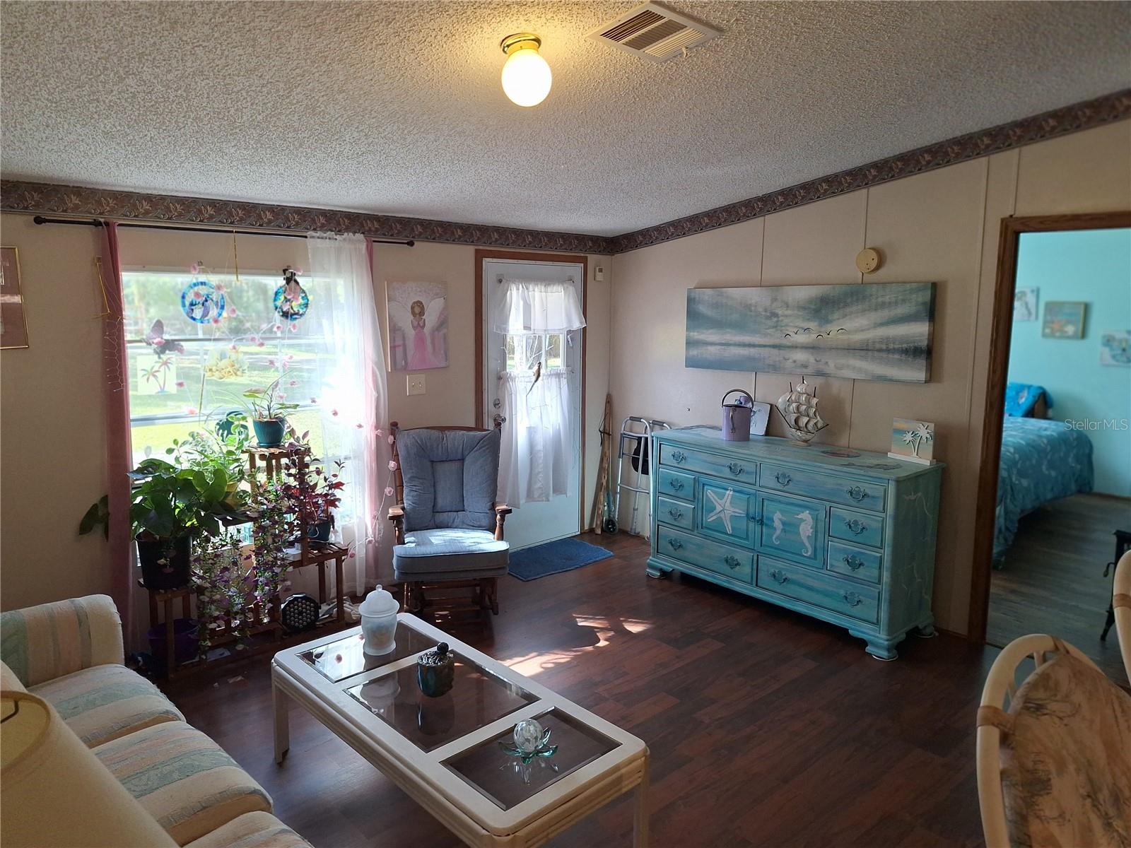 Image 11 of 97 For 13117 Media Lane