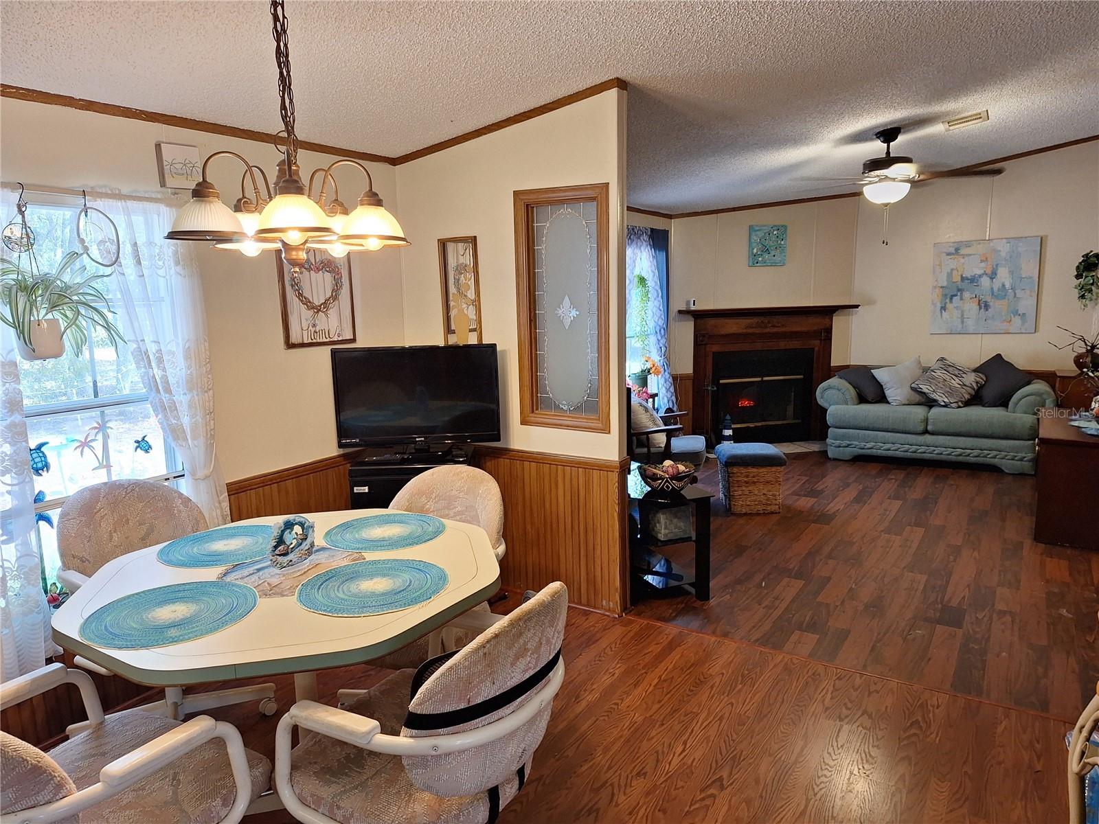 Image 21 of 97 For 13117 Media Lane