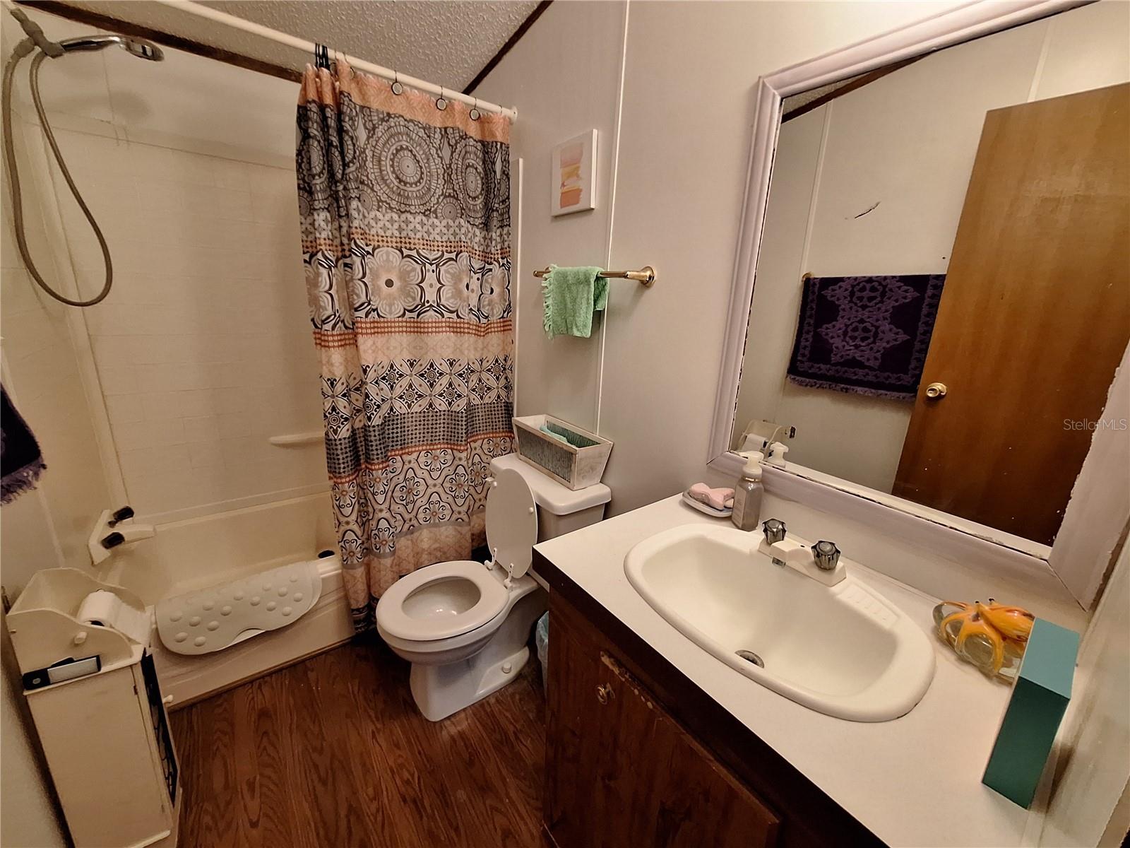 Image 28 of 97 For 13117 Media Lane