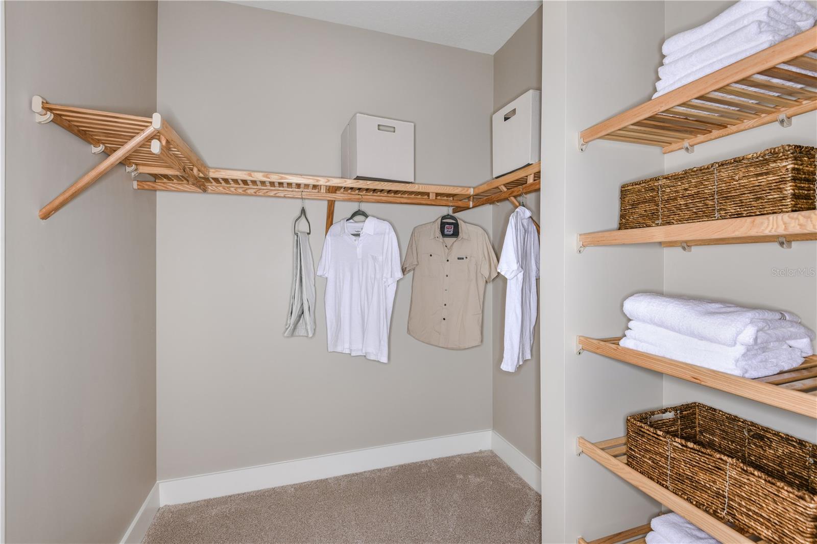 Image 26 of 66 For 18402 Rockport Place