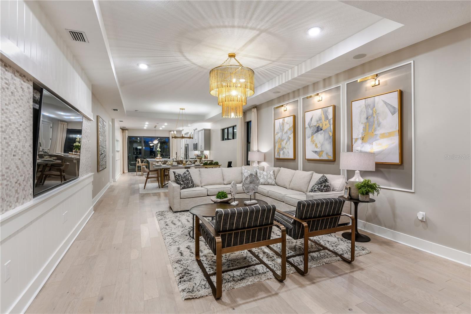 Image 4 of 66 For 18402 Rockport Place