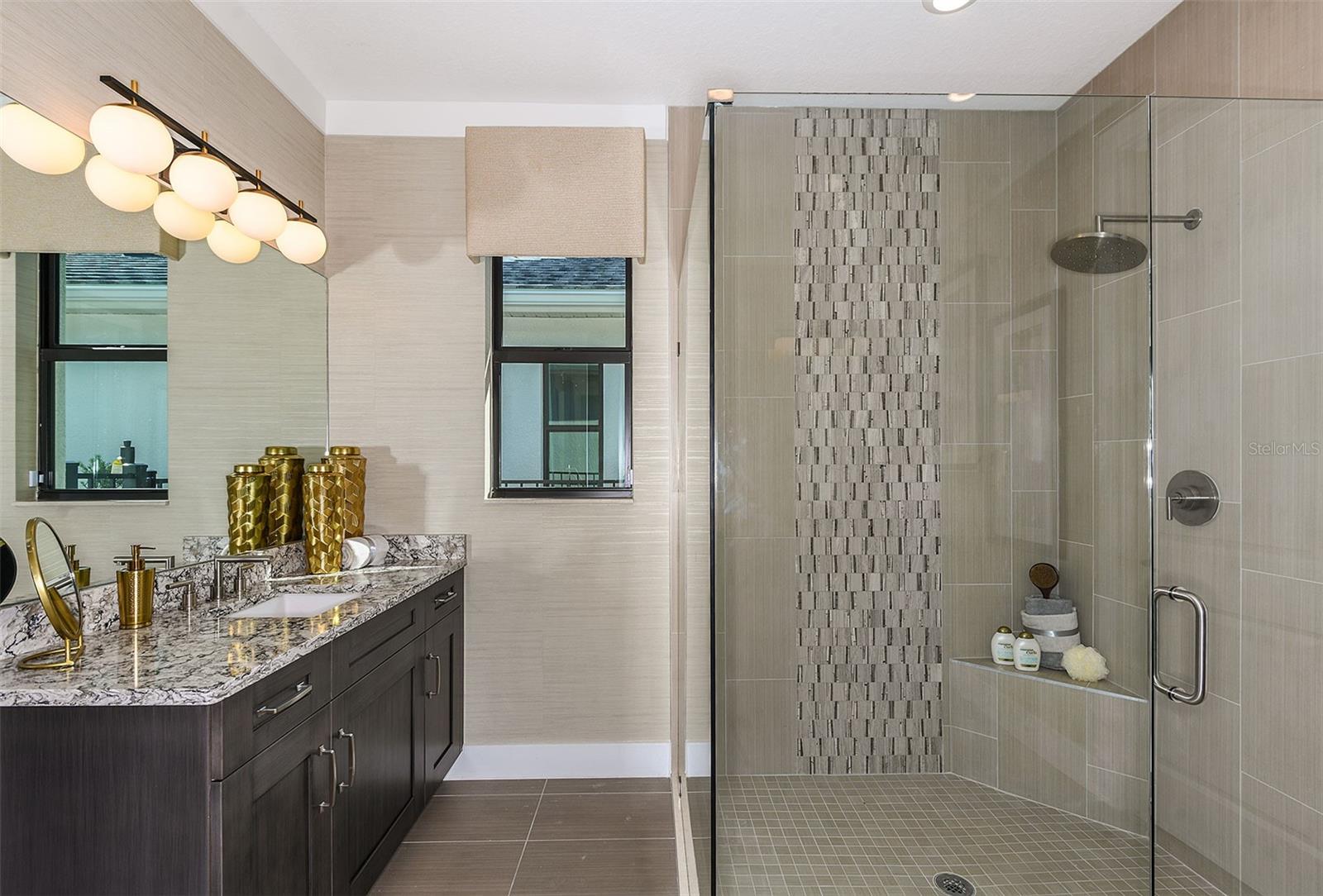 Image 22 of 77 For 18123 Cresswind Terrace