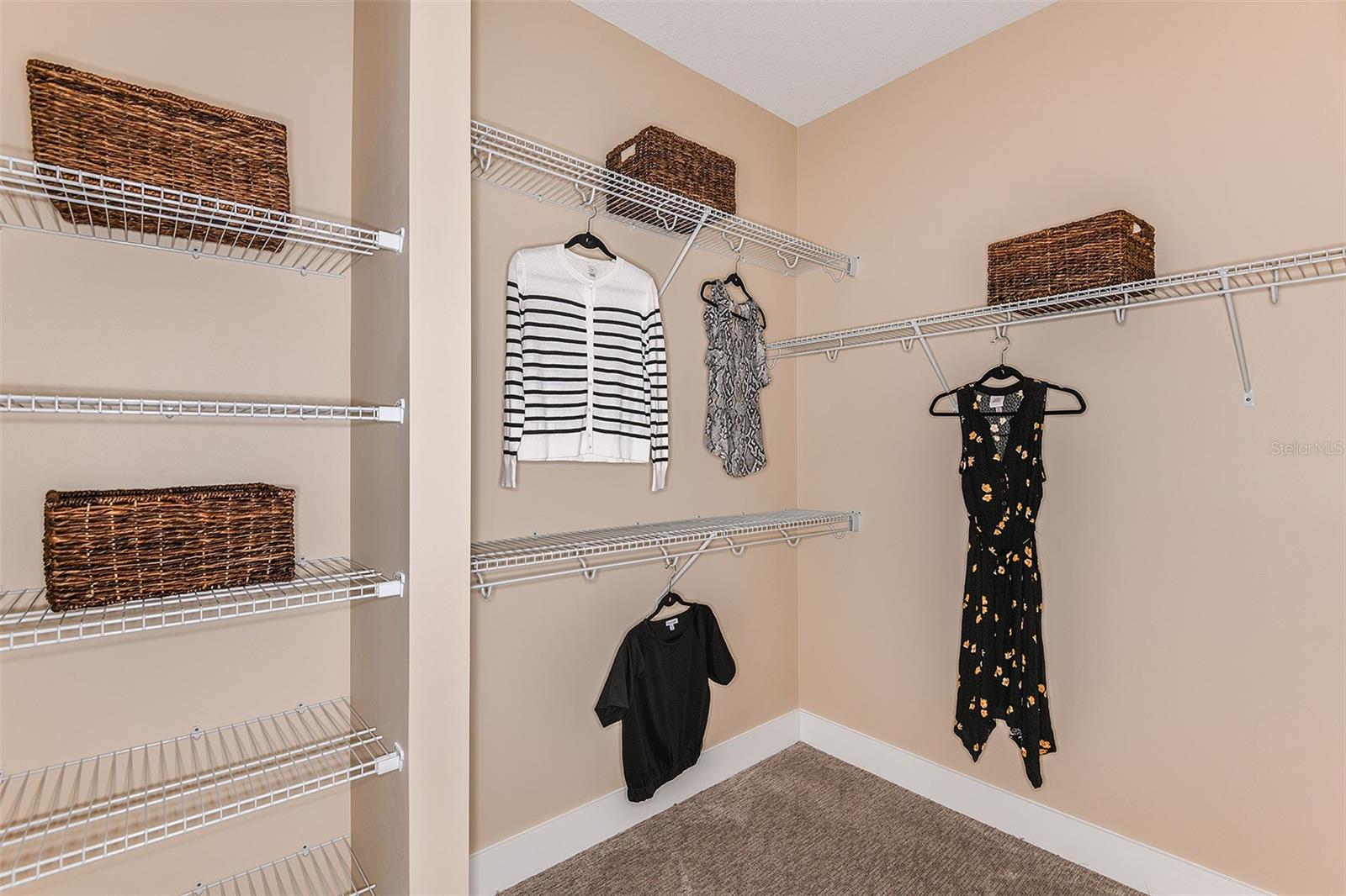 Image 27 of 77 For 18123 Cresswind Terrace