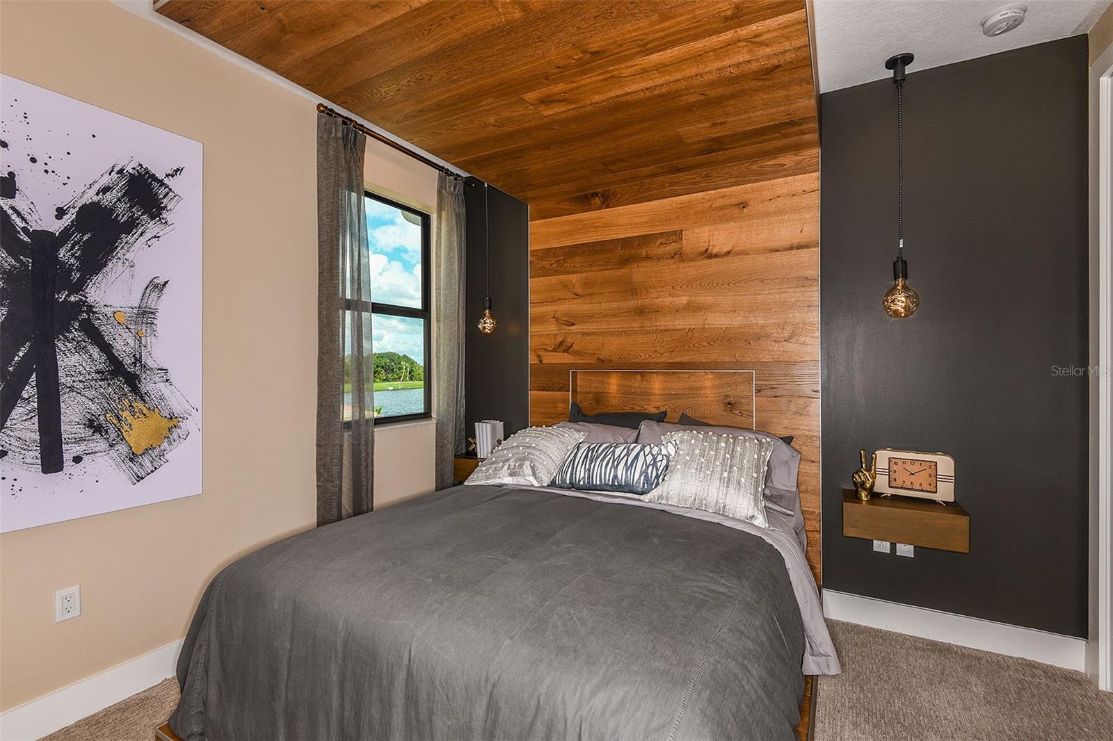 Image 33 of 77 For 18123 Cresswind Terrace