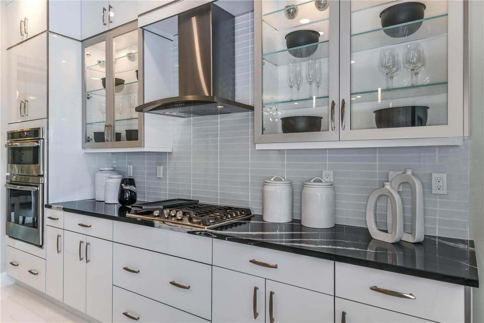 Image 13 of 76 For 17522 Cresswind Terrace