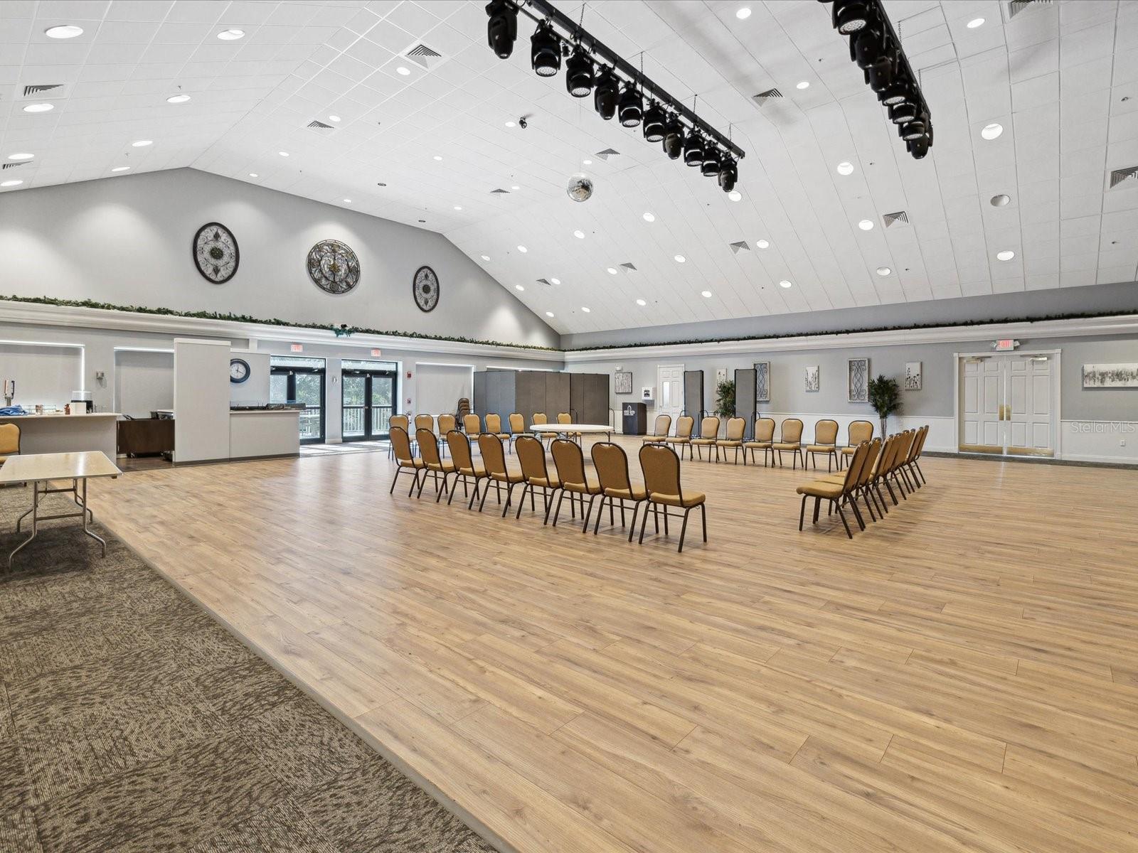 Image 57 of 74 For 11802 Wayside Willow Court