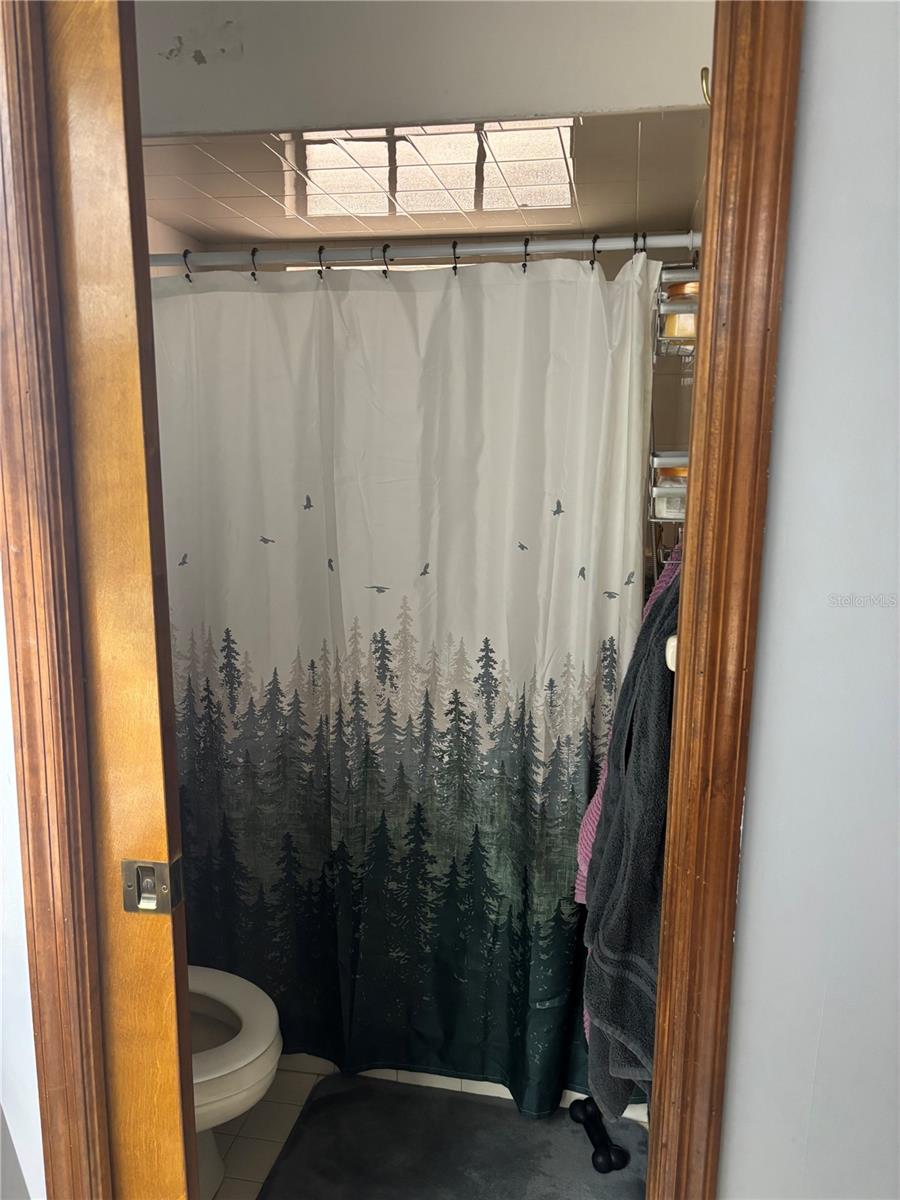 Image 6 of 15 For 20305 Gamble Drive