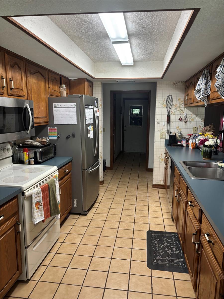 Image 9 of 15 For 20305 Gamble Drive