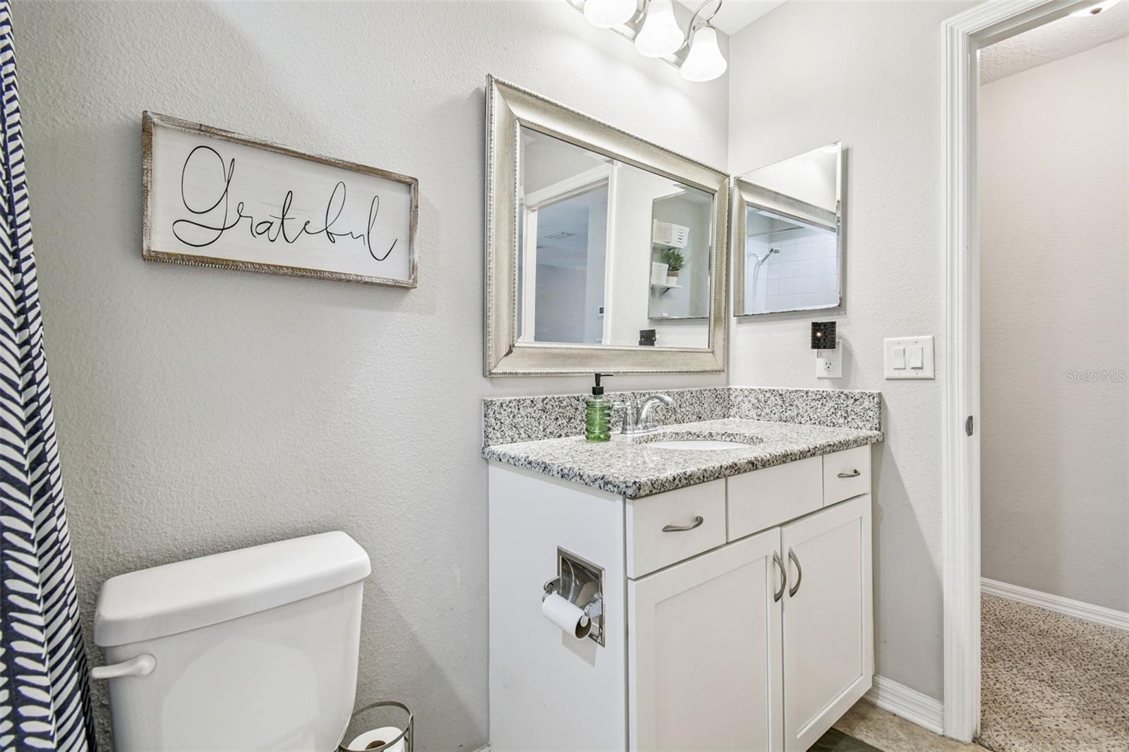 Image 35 of 52 For 2974 Chapin Pass