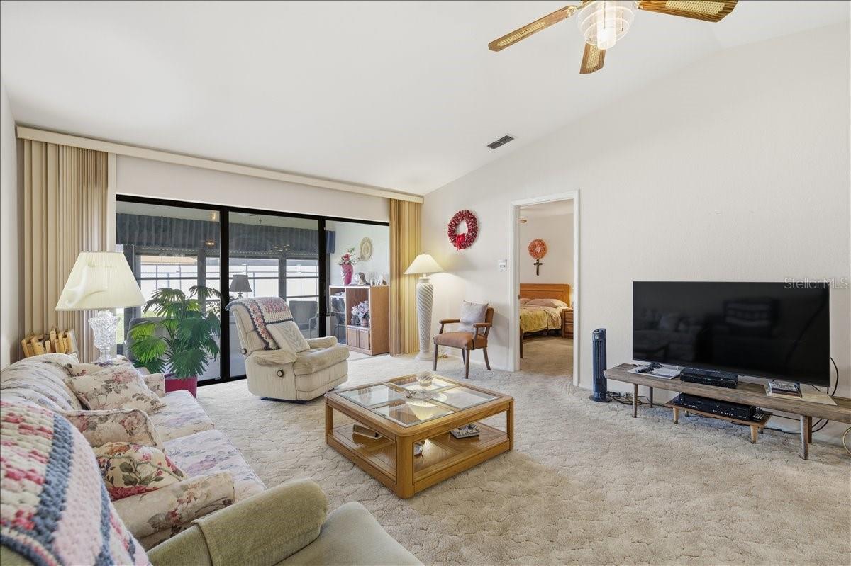 Image 10 of 22 For 7917 Radcliffe Circle