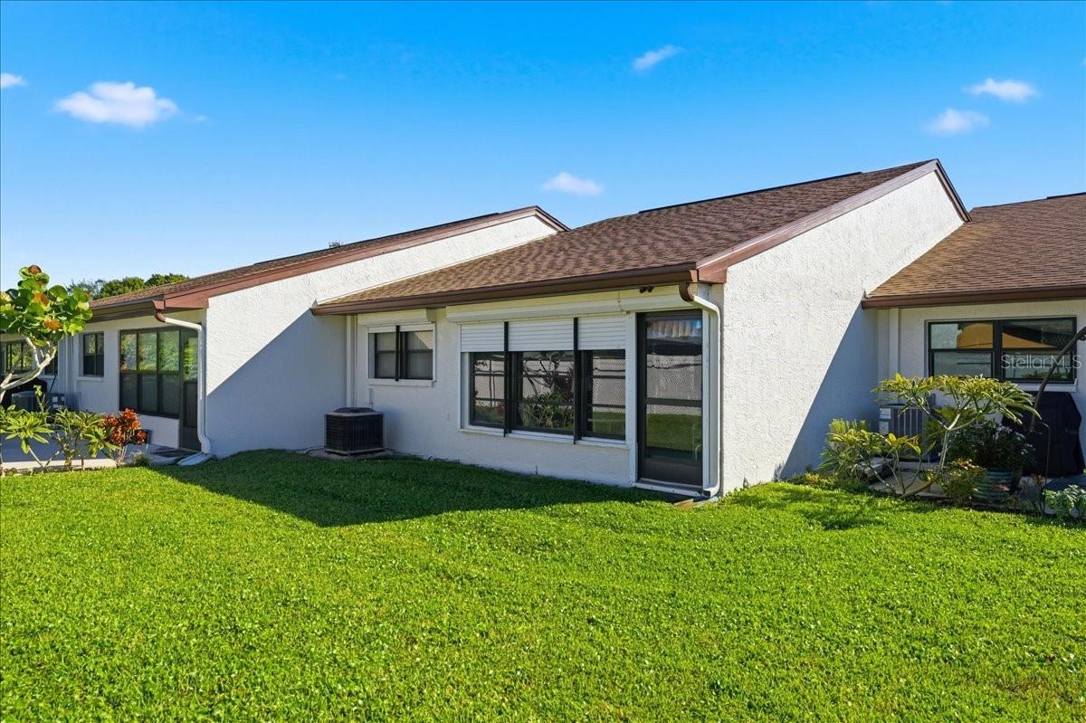 Image 5 of 22 For 7917 Radcliffe Circle