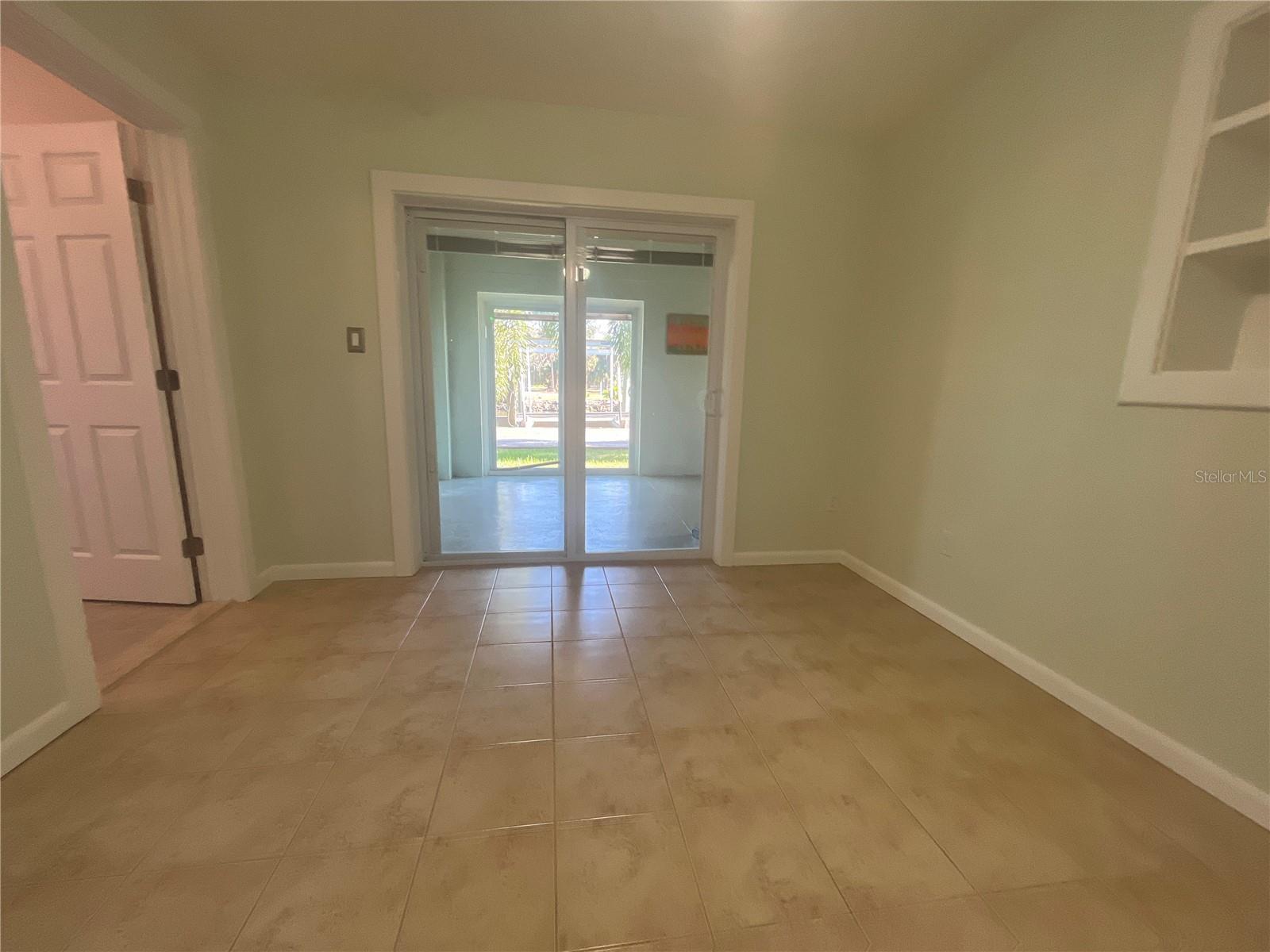 Image 13 of 41 For 14208 Shiloh Court