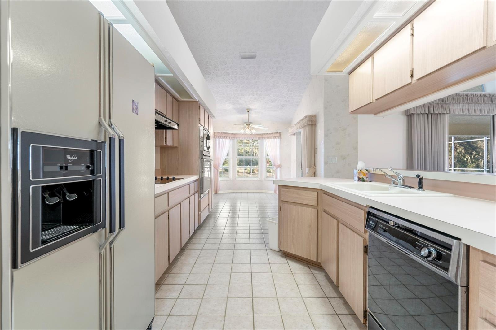 Image 10 of 49 For 1091 Tournament Drive