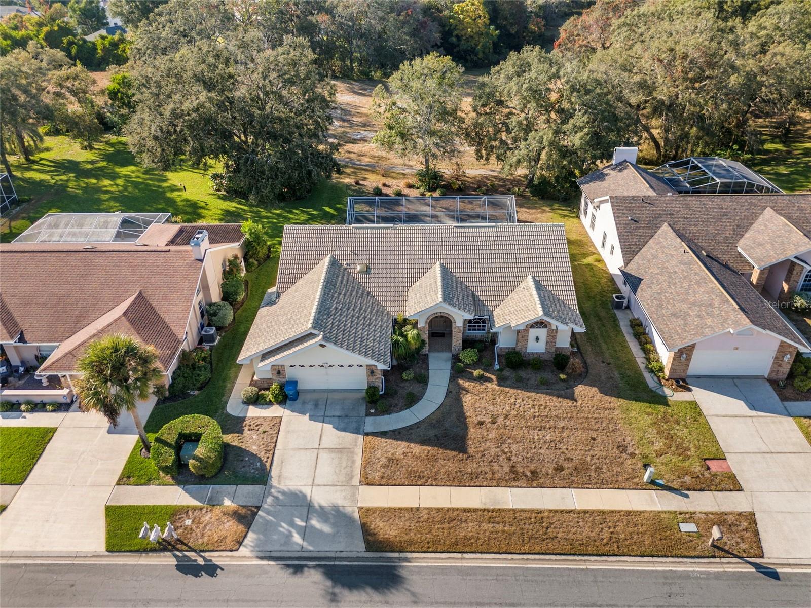 Image 41 of 49 For 1091 Tournament Drive