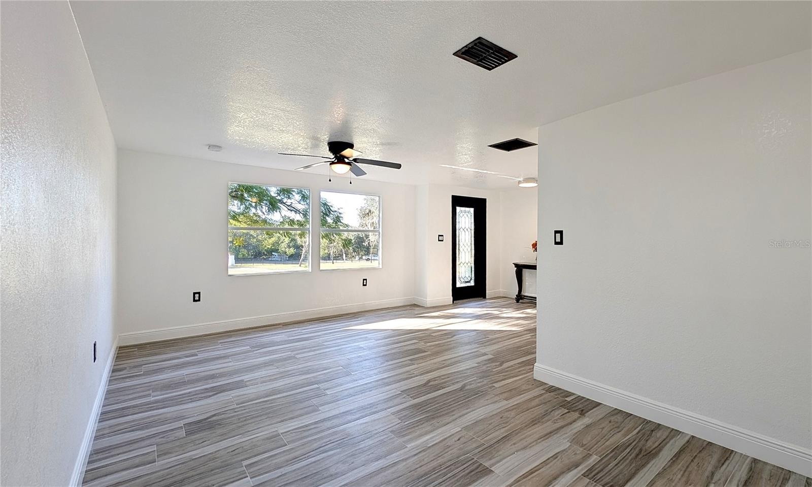 Image 12 of 34 For 15217 Bailey Hill Road