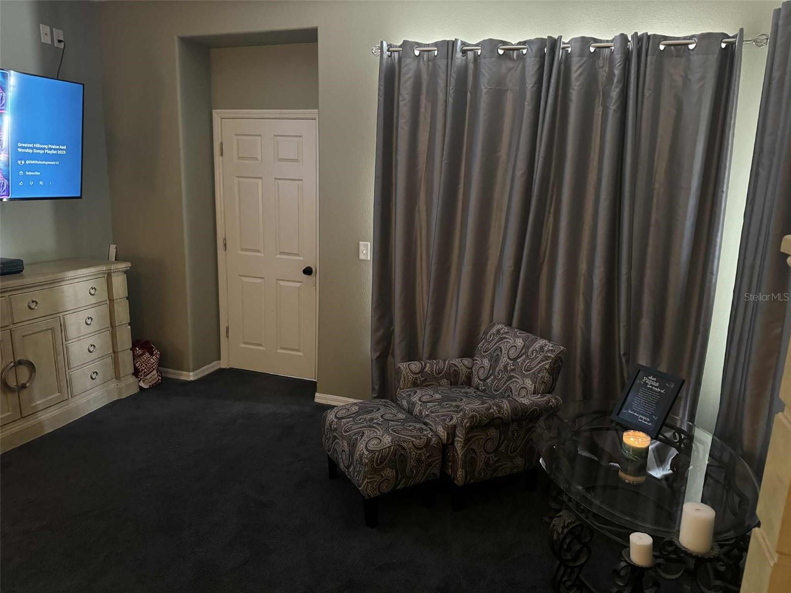 Image 15 of 31 For 11013 Desert Sparrow Avenue