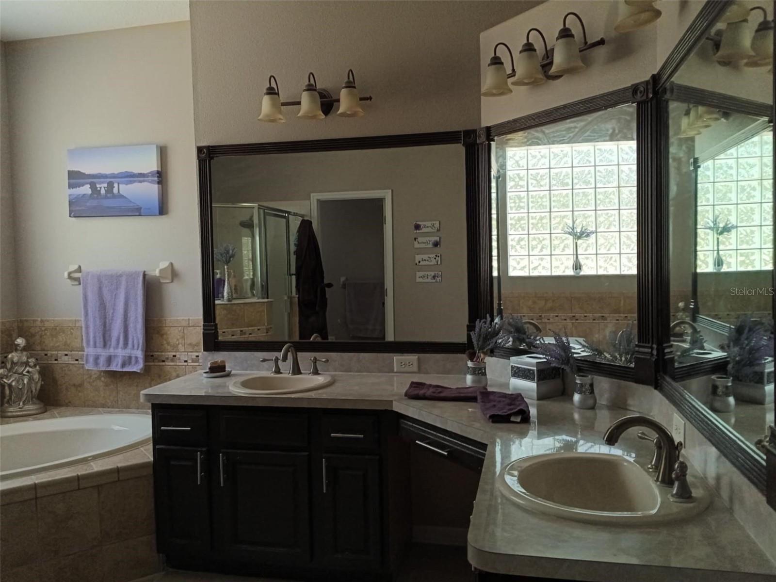 Image 16 of 31 For 11013 Desert Sparrow Avenue