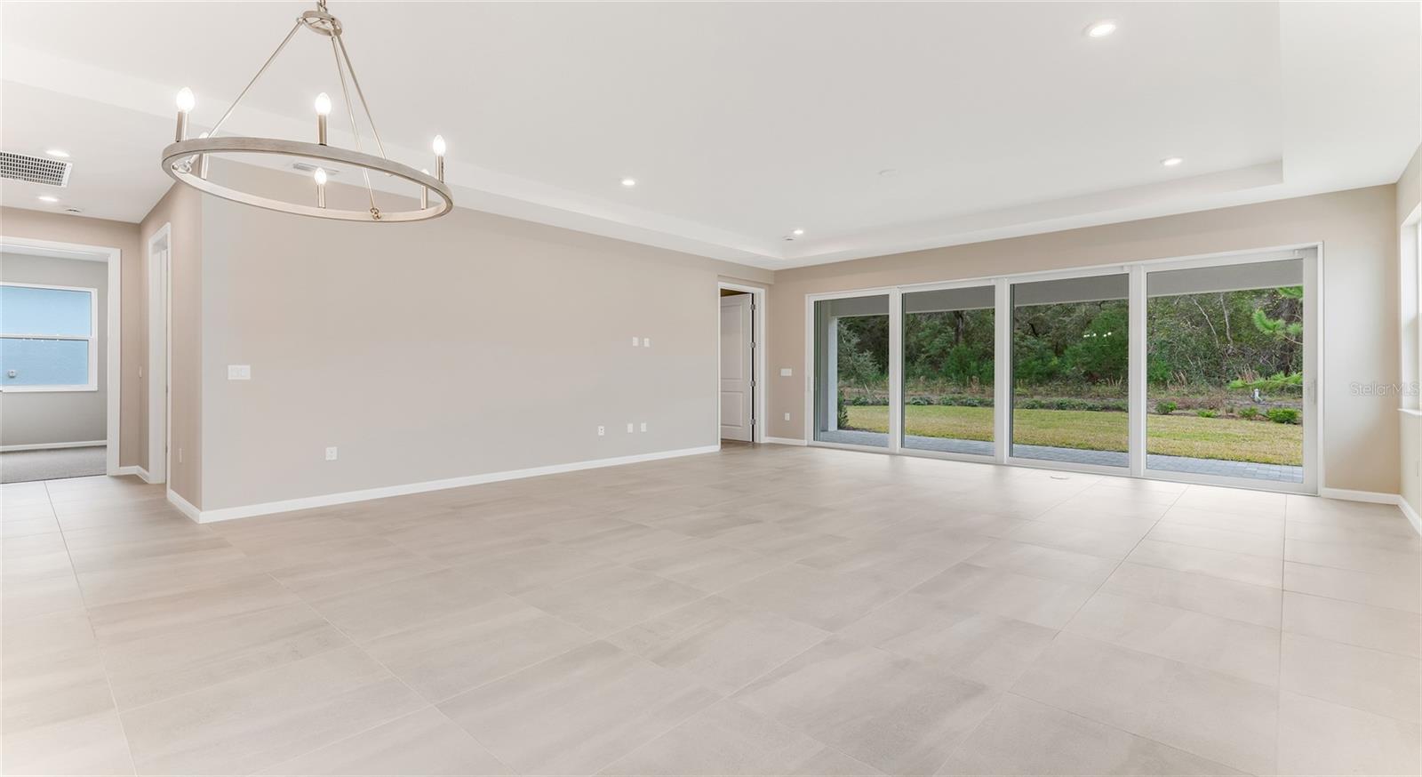 Image 10 of 34 For 1213 Cresswind Boulevard