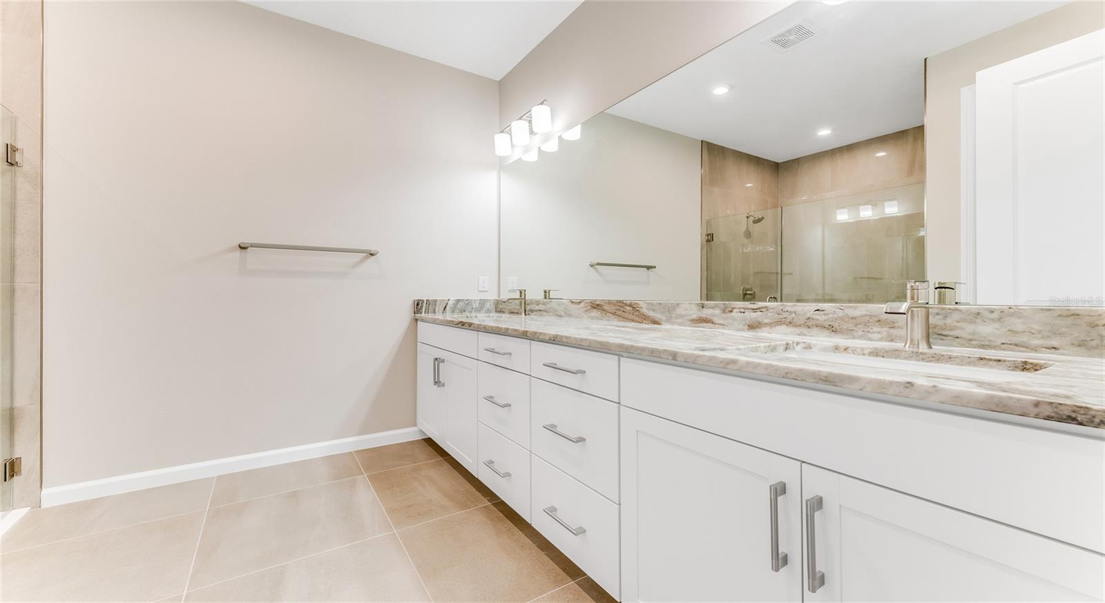 Image 20 of 34 For 1213 Cresswind Boulevard