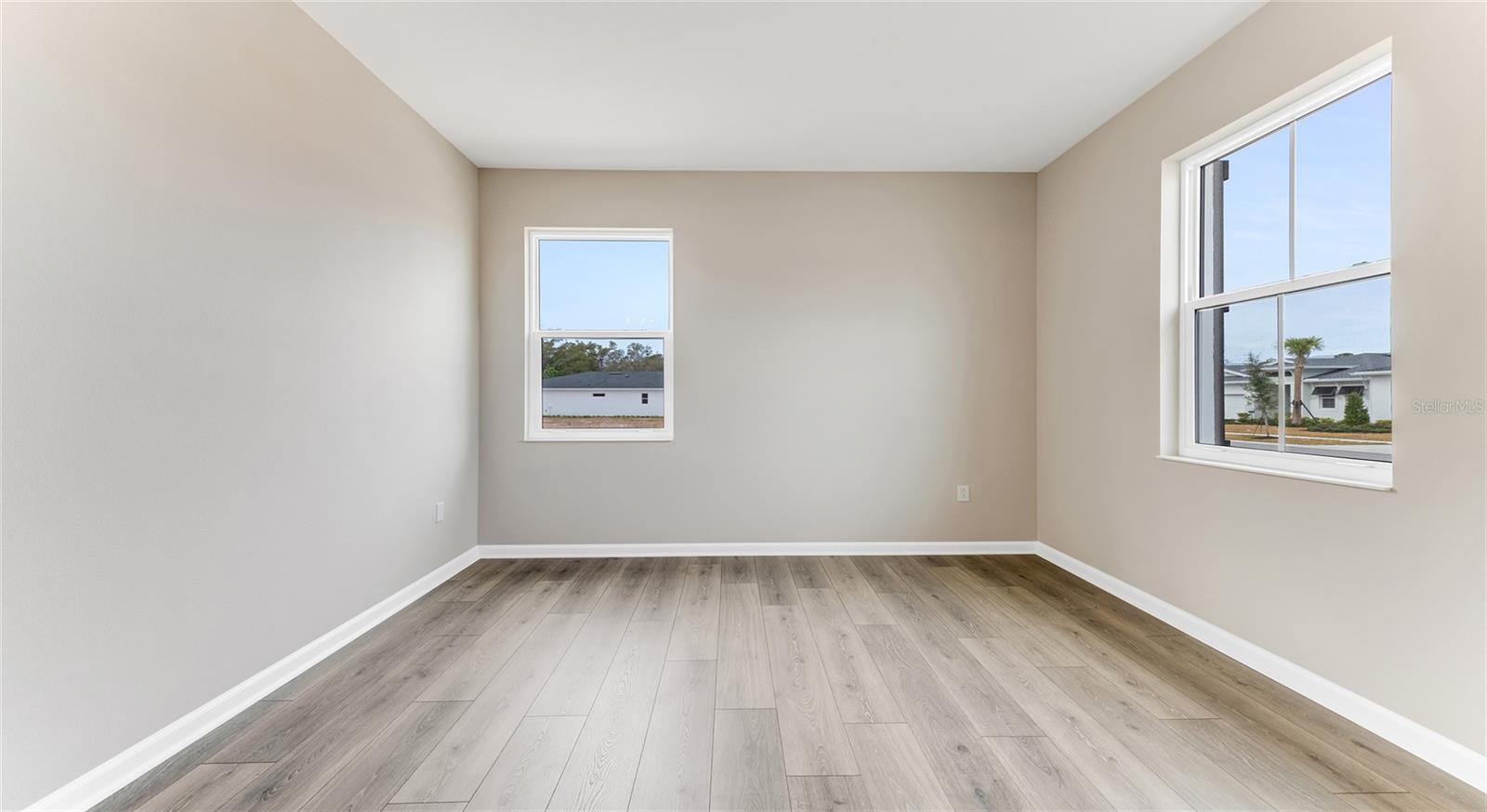 Image 22 of 34 For 1213 Cresswind Boulevard