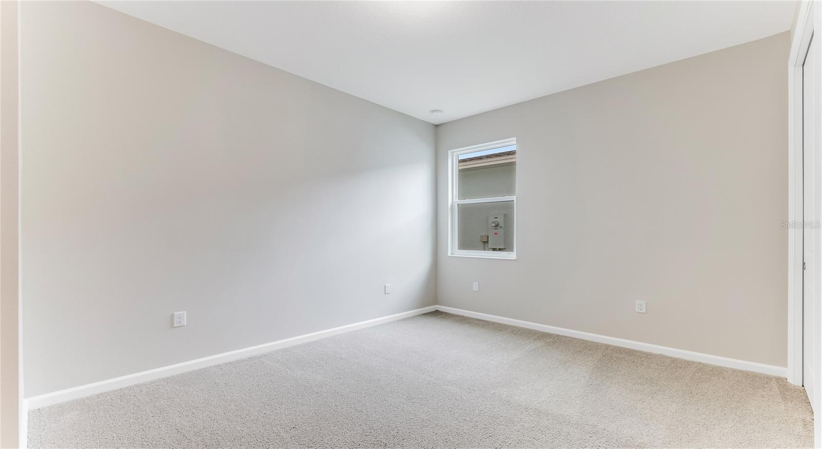 Image 30 of 34 For 1213 Cresswind Boulevard