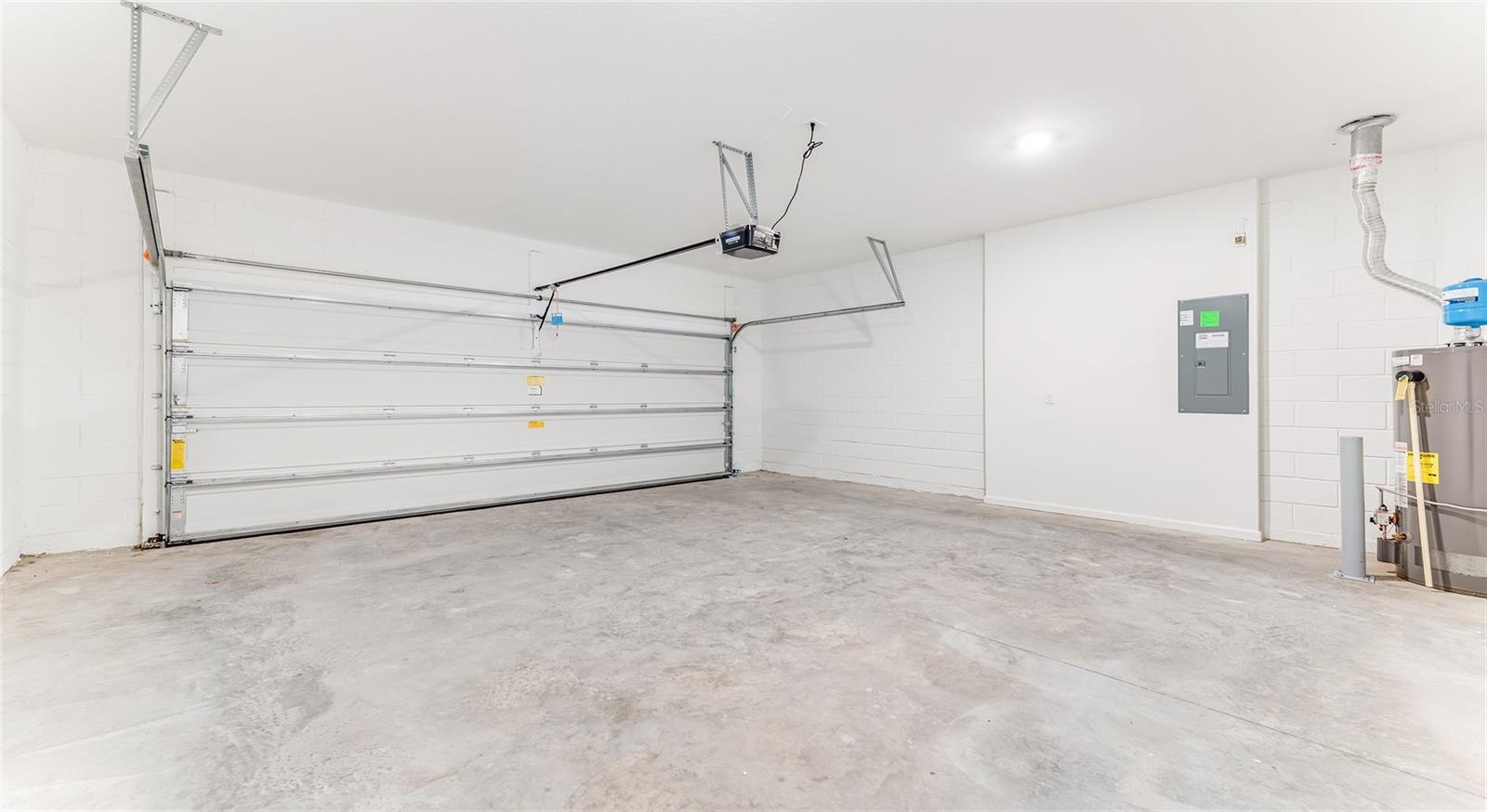 Image 34 of 34 For 1213 Cresswind Boulevard