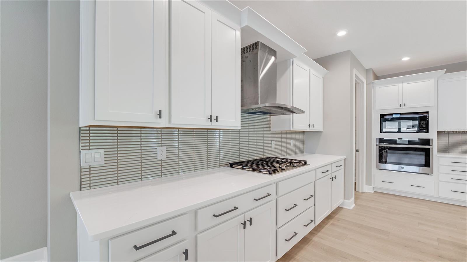 Image 11 of 31 For 1235 Cresswind Boulevard