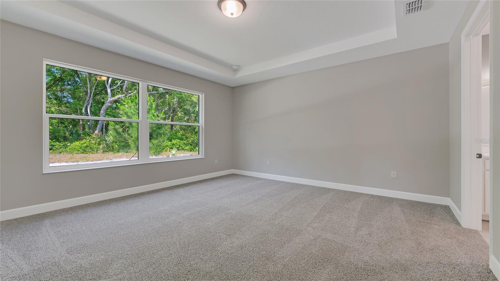 Image 19 of 31 For 1235 Cresswind Boulevard