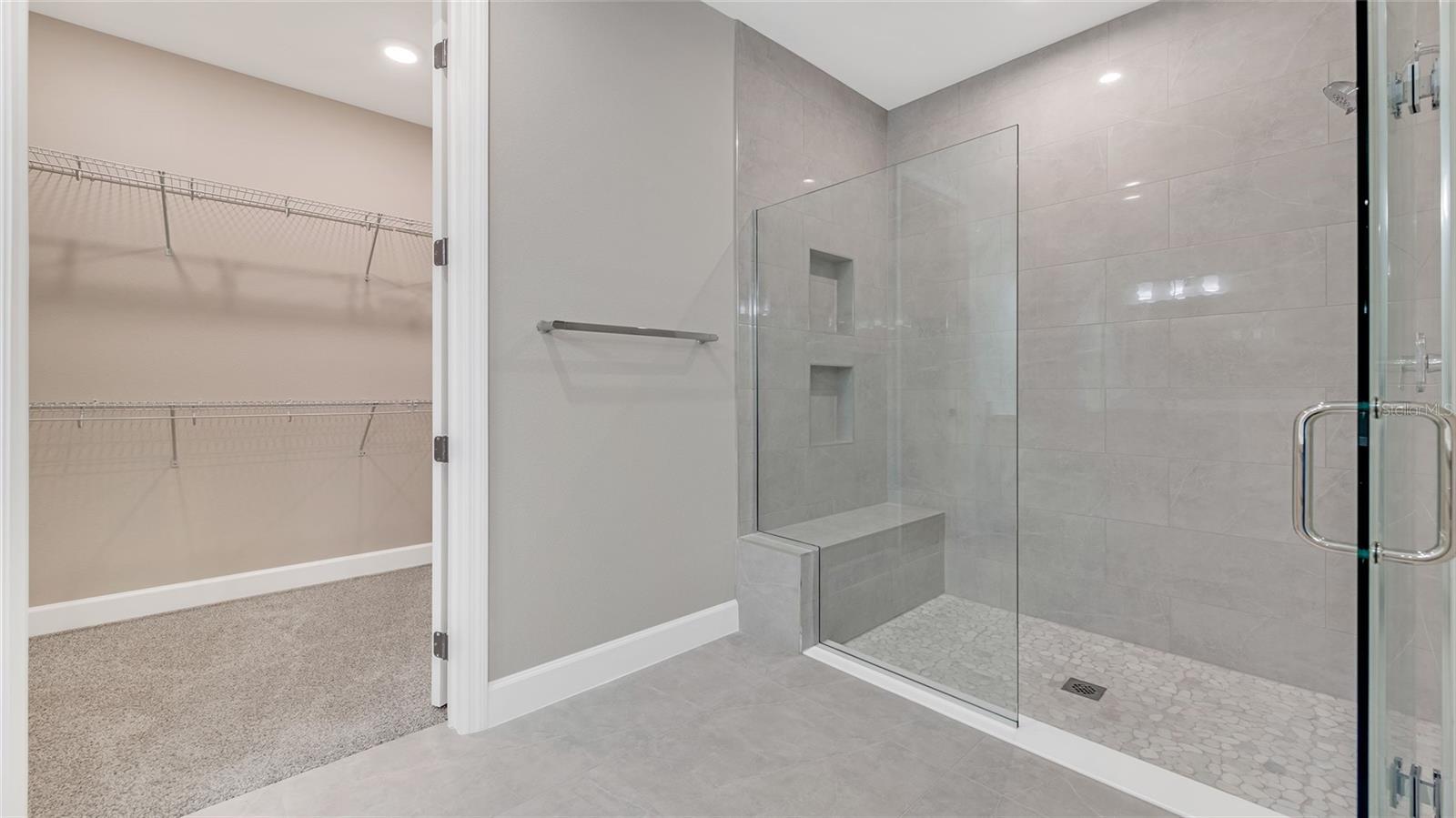 Image 22 of 31 For 1235 Cresswind Boulevard