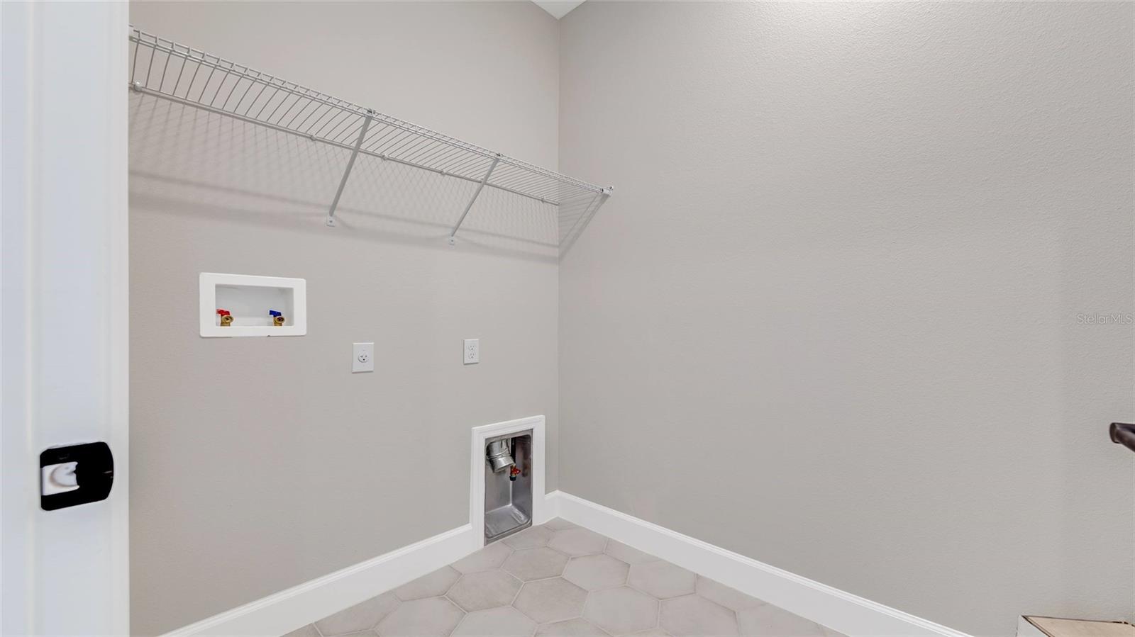 Image 24 of 31 For 1235 Cresswind Boulevard