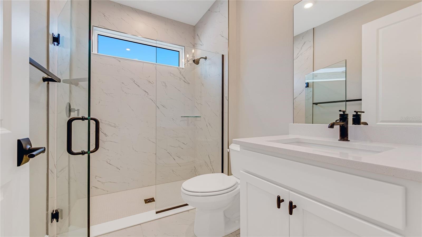 Image 25 of 31 For 1235 Cresswind Boulevard