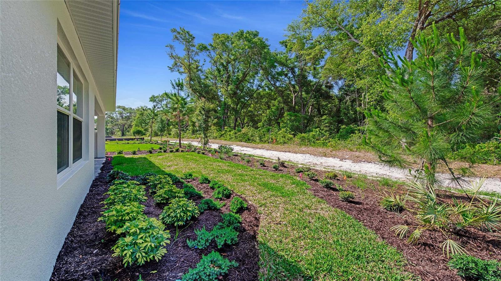 Image 3 of 31 For 1235 Cresswind Boulevard