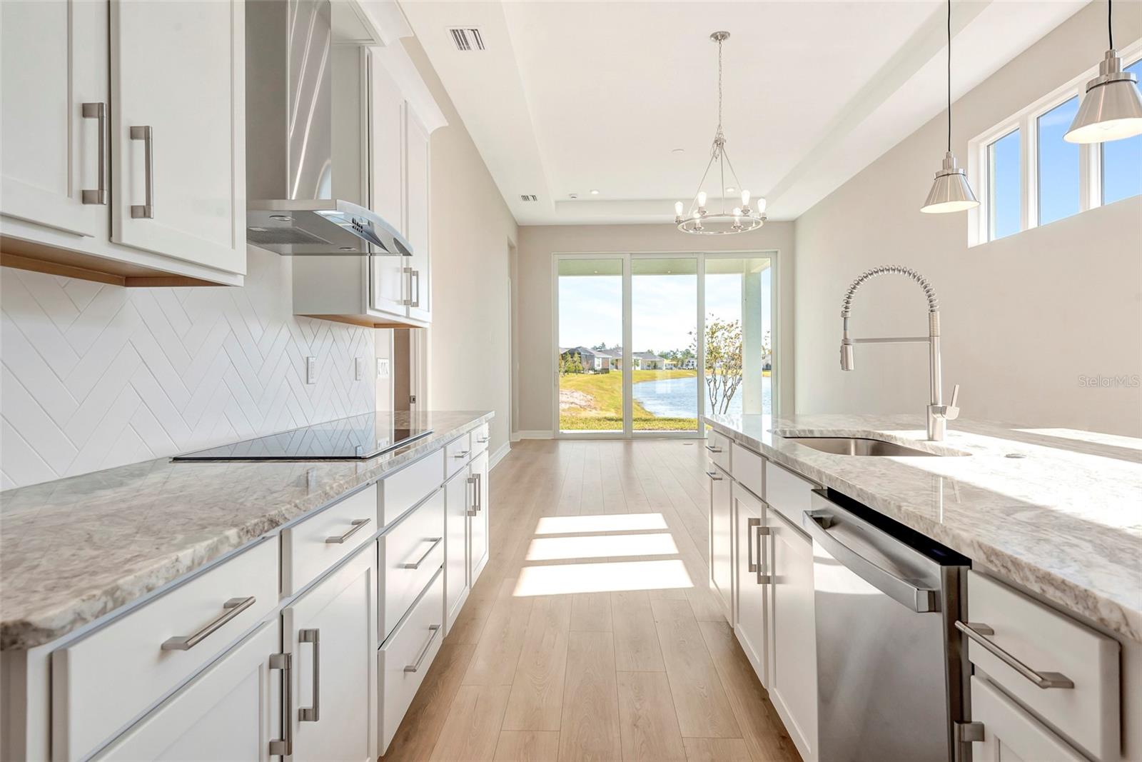 Image 16 of 38 For 889 Megano Boulevard