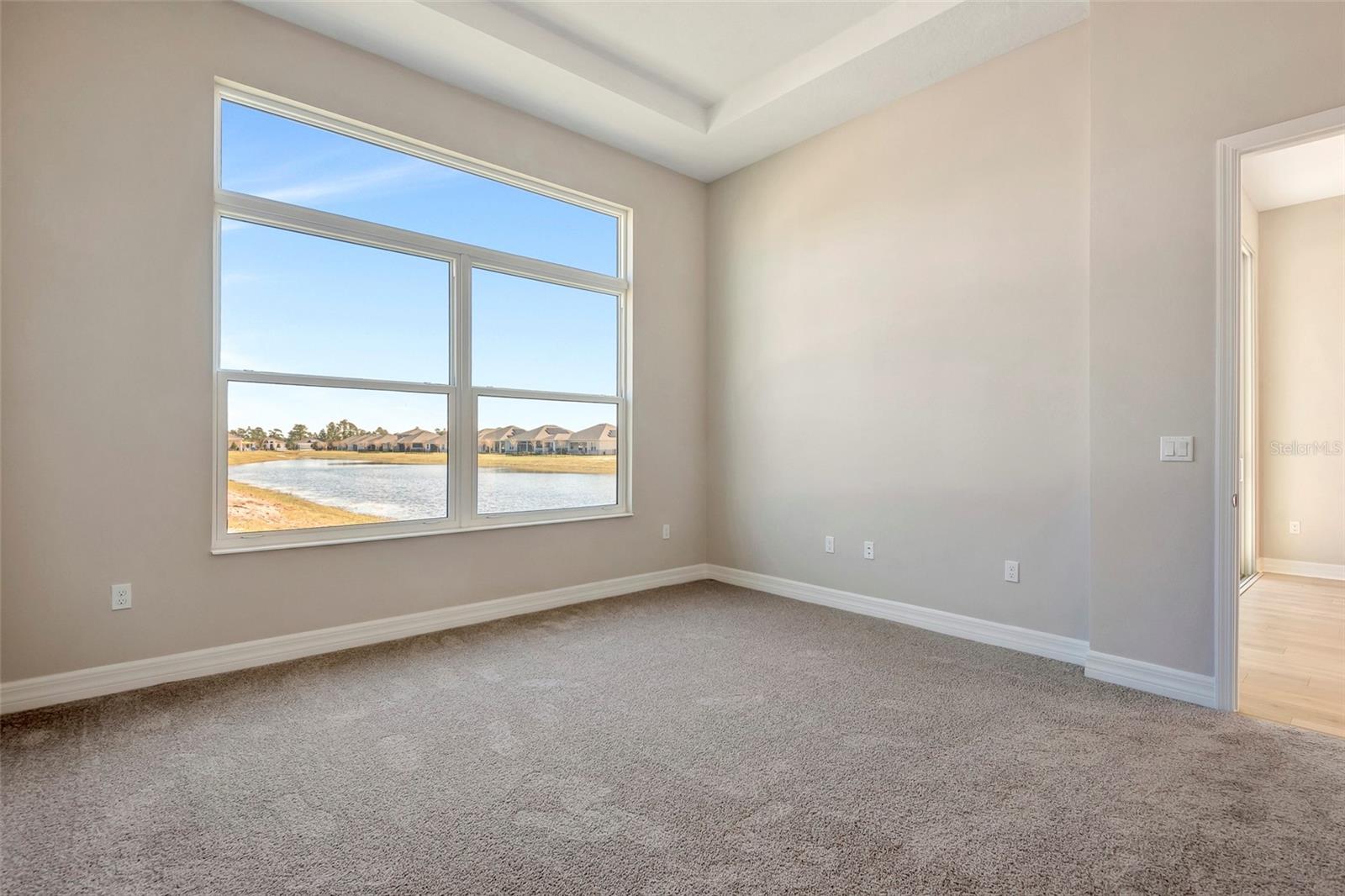 Image 28 of 38 For 889 Megano Boulevard