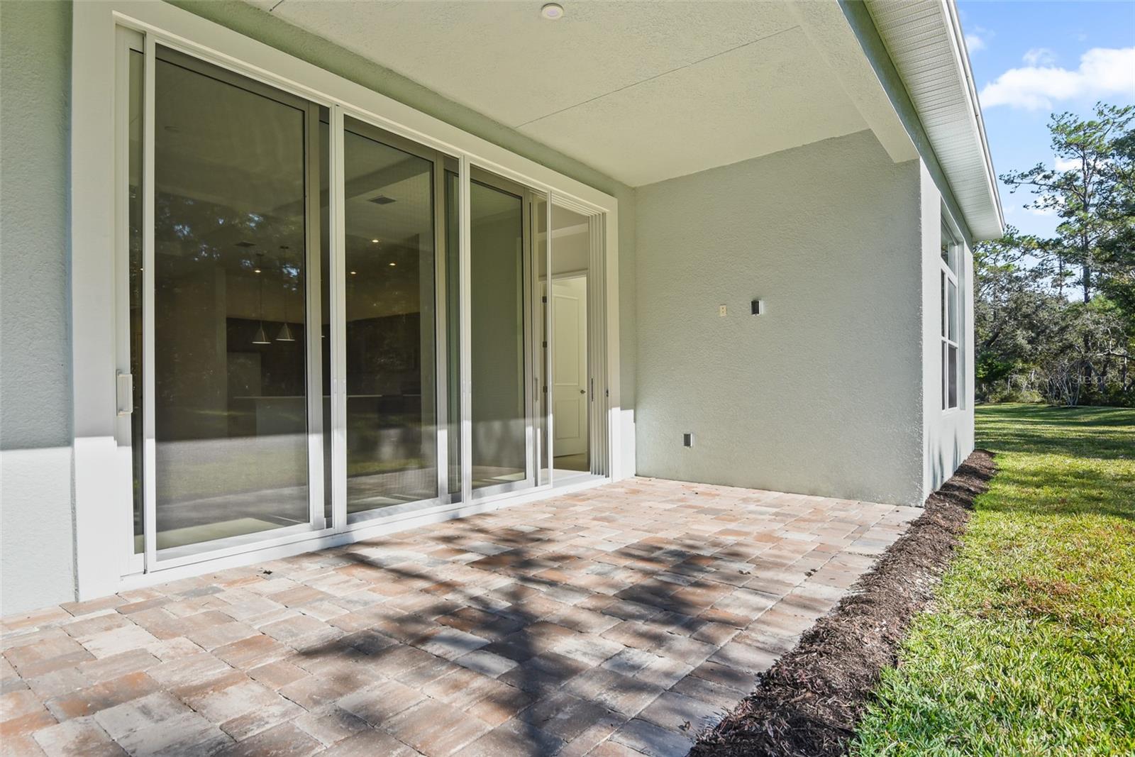 Image 29 of 53 For 1058 Liliana Drive