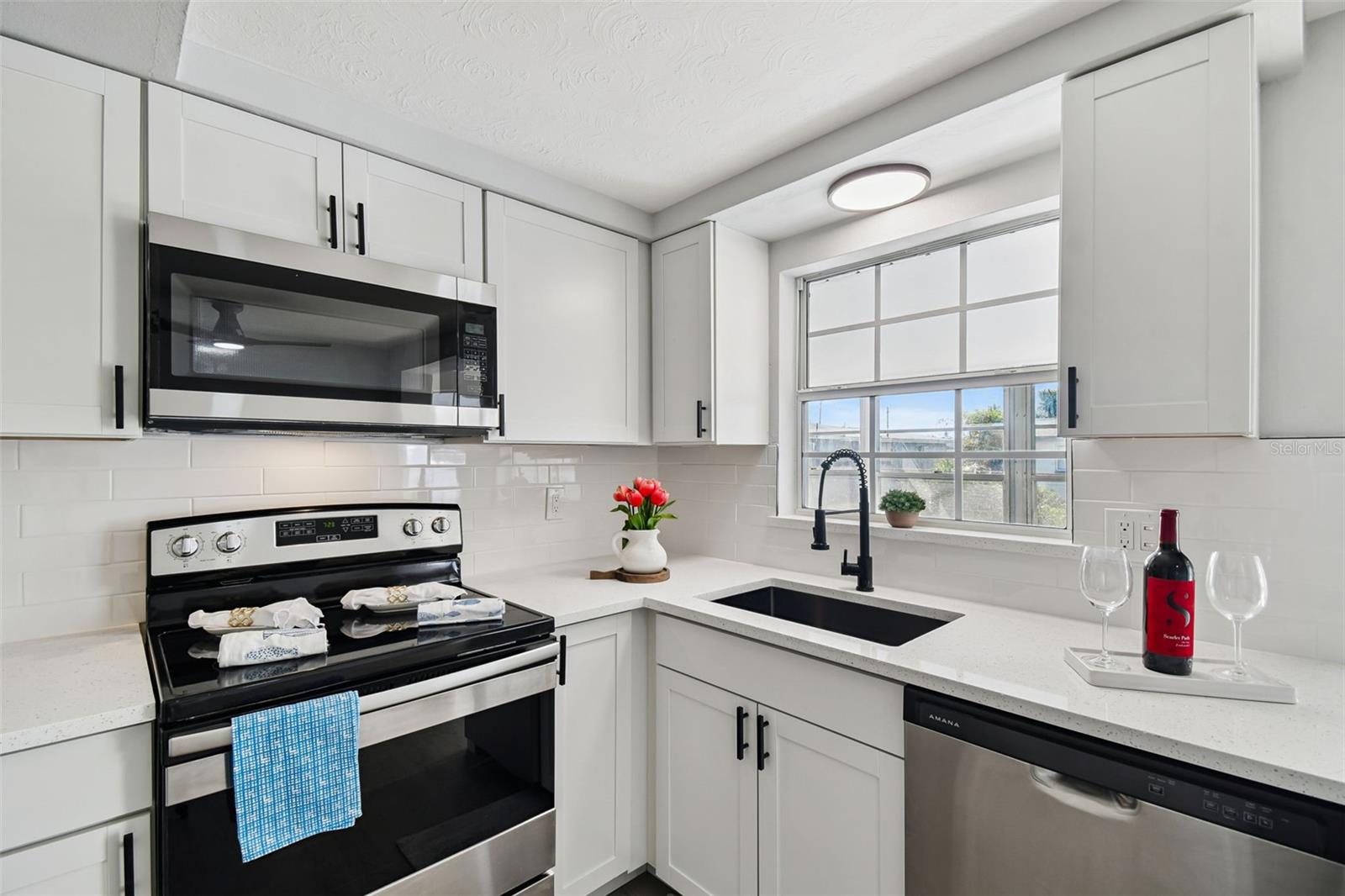 Image 14 of 62 For 4822 Panorama Avenue