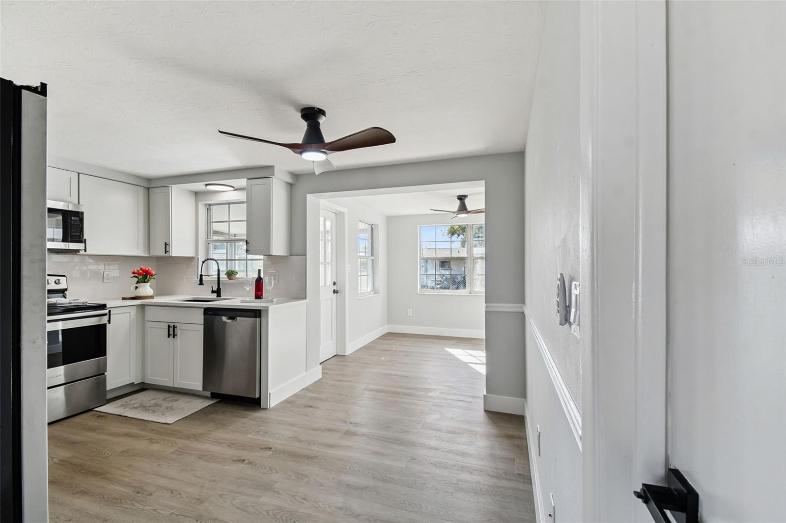 Image 17 of 62 For 4822 Panorama Avenue