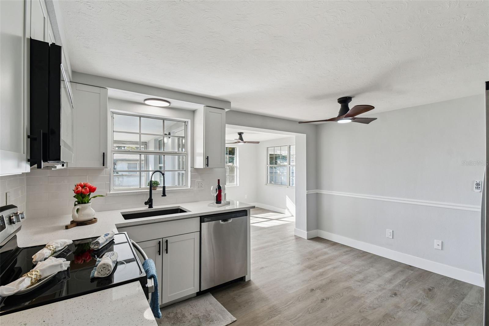 Image 18 of 62 For 4822 Panorama Avenue