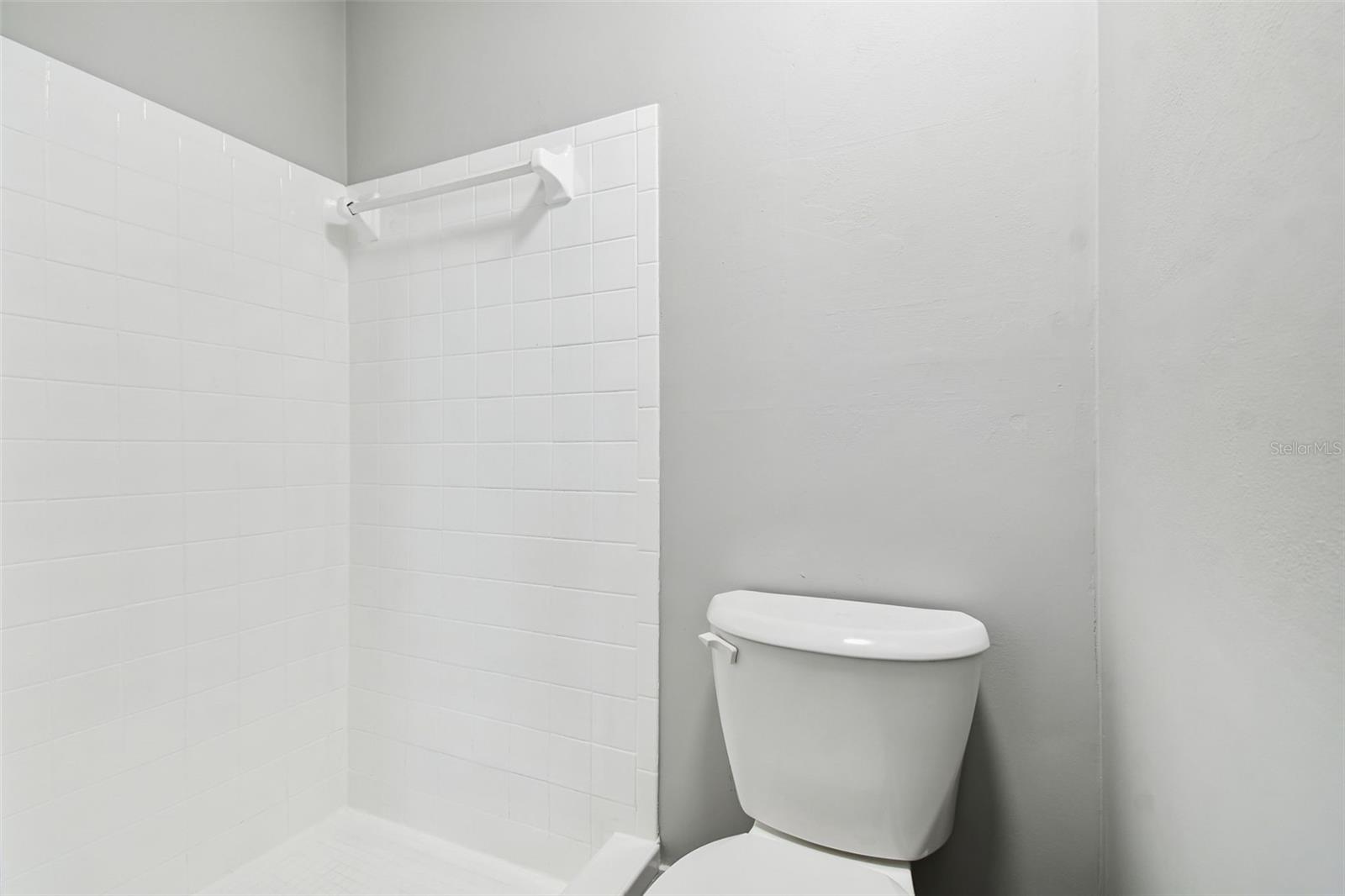 Image 25 of 62 For 4822 Panorama Avenue