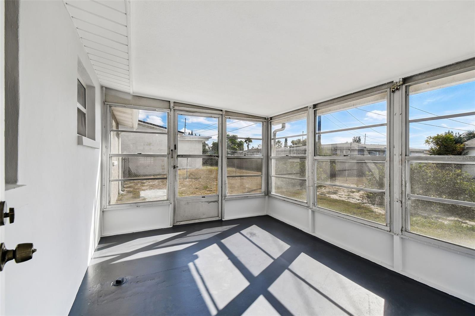 Image 33 of 62 For 4822 Panorama Avenue