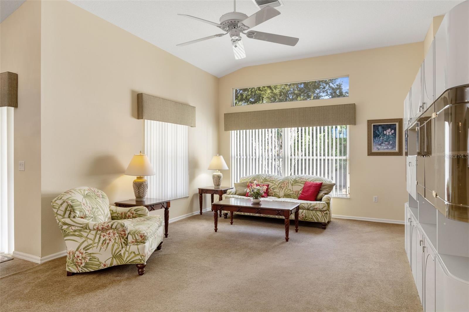 Image 12 of 40 For 14139 Whitecap Avenue