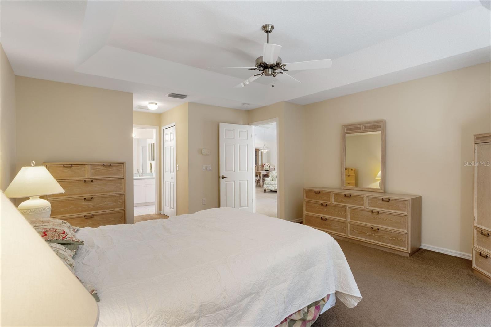 Image 23 of 40 For 14139 Whitecap Avenue