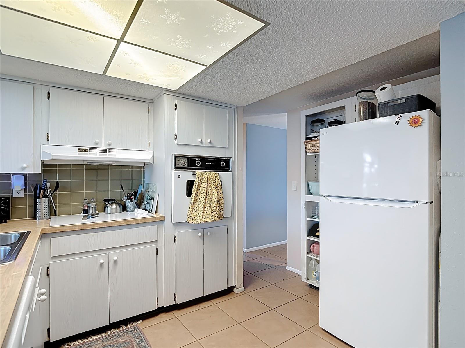 Image 15 of 47 For 9420 Cochise Lane