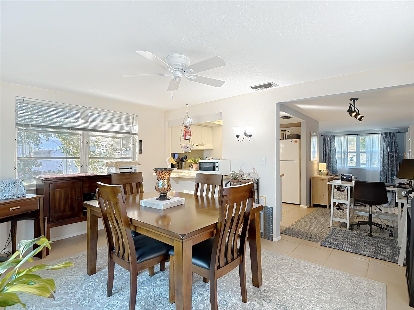 Image 21 of 47 For 9420 Cochise Lane