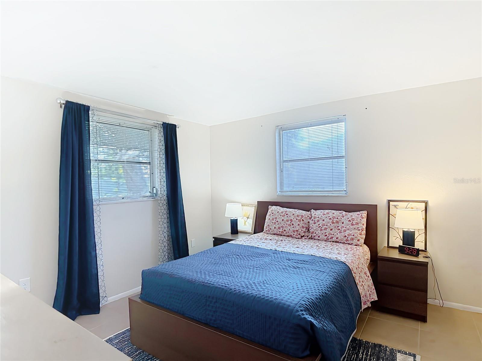 Image 24 of 47 For 9420 Cochise Lane