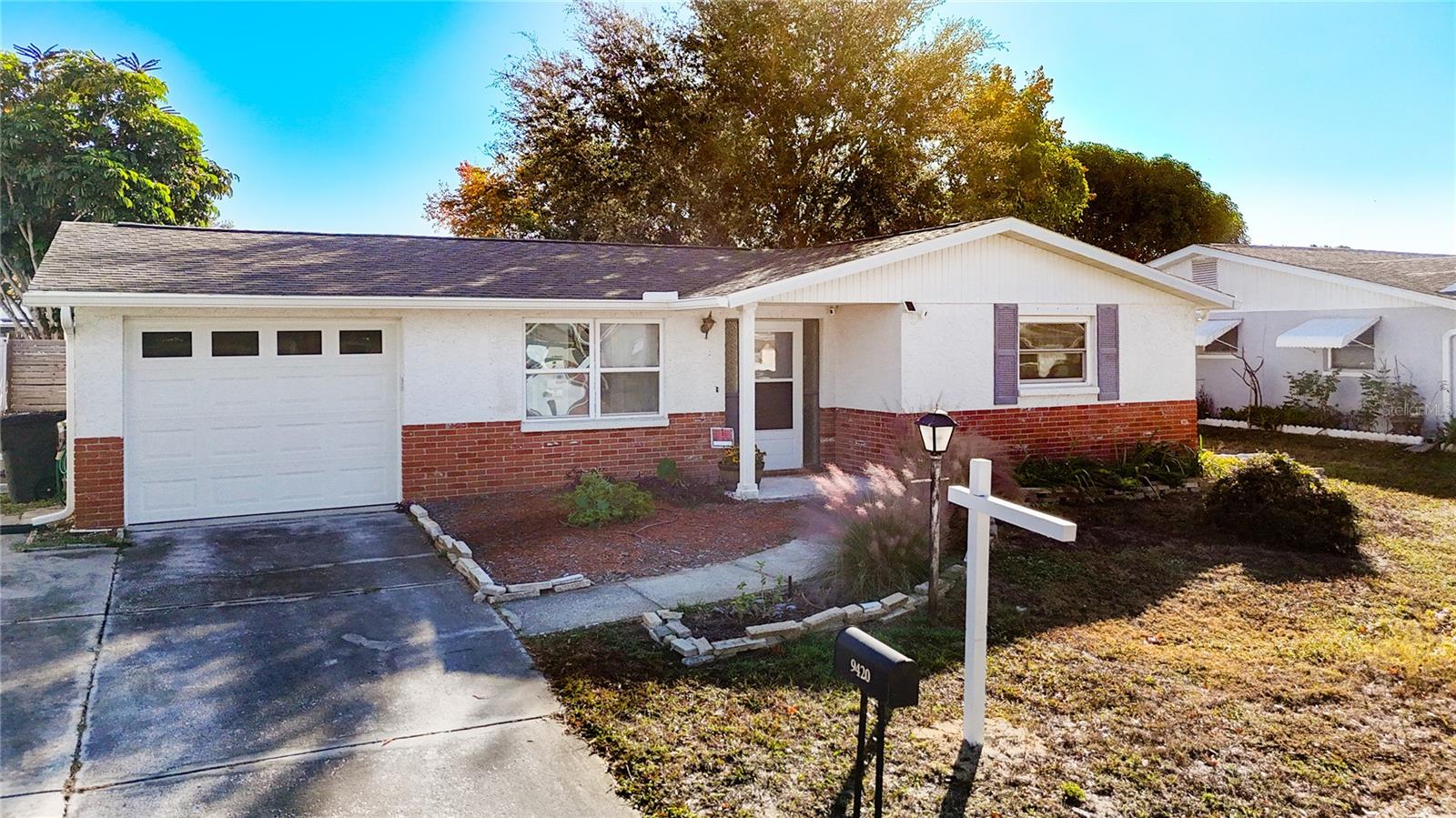 Image 3 of 47 For 9420 Cochise Lane