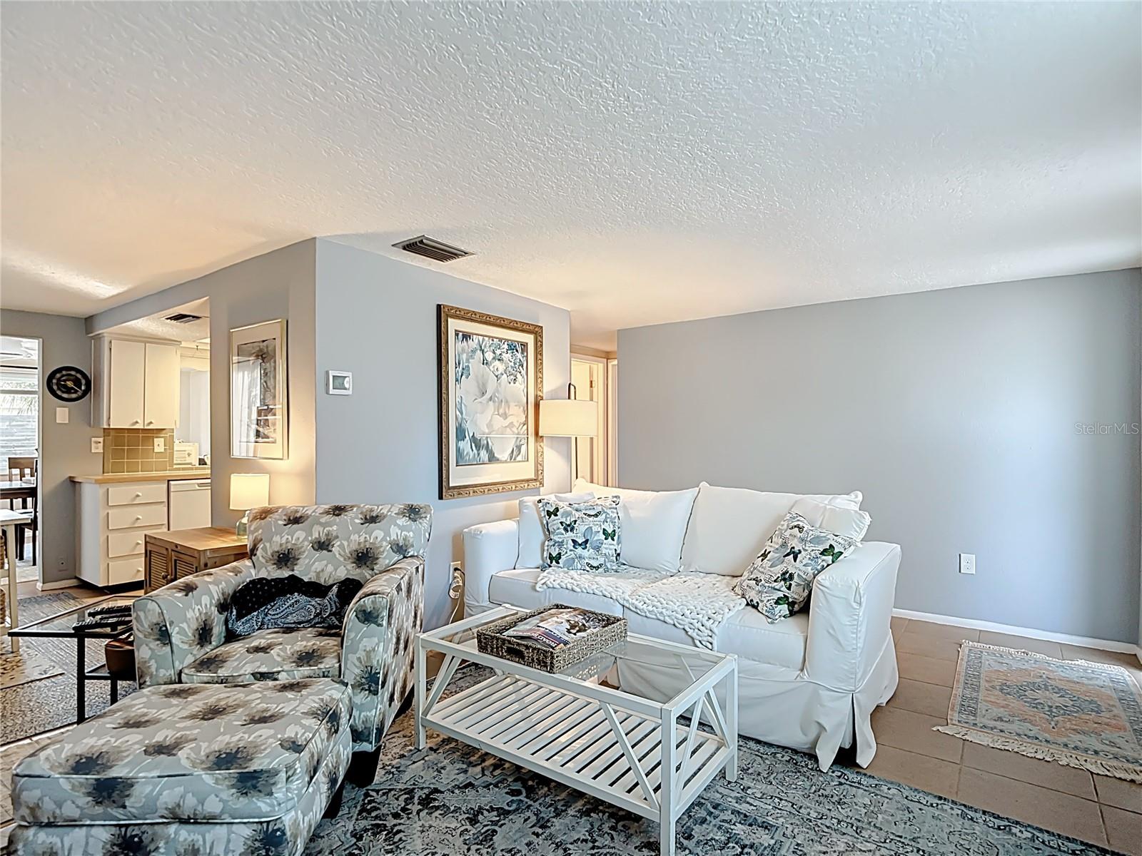 Image 7 of 47 For 9420 Cochise Lane