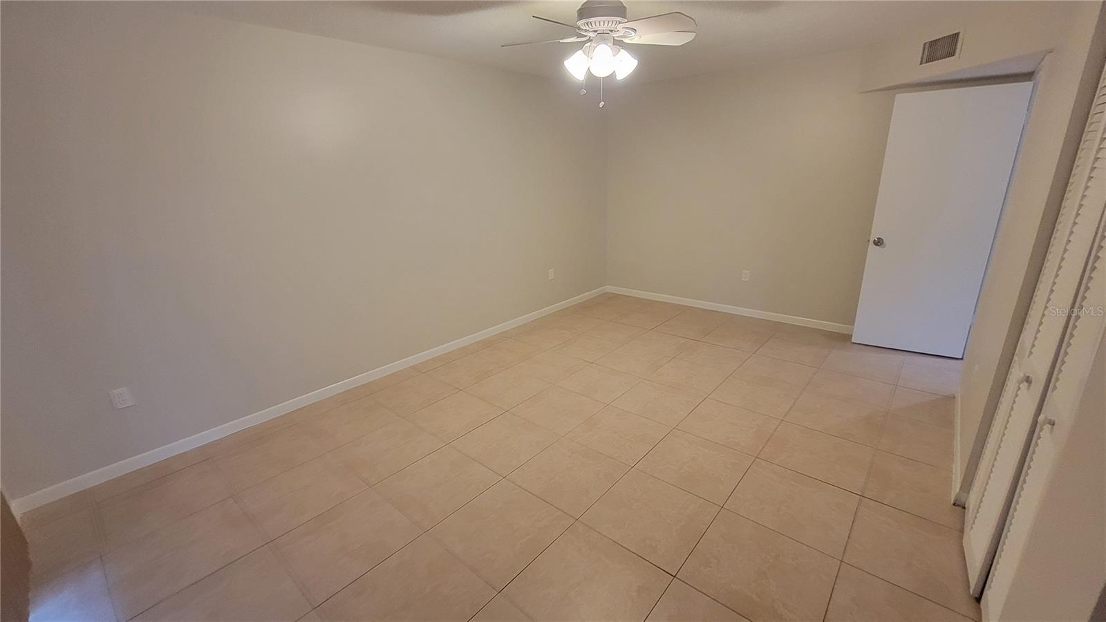 Image 13 of 22 For 10597 101st Avenue