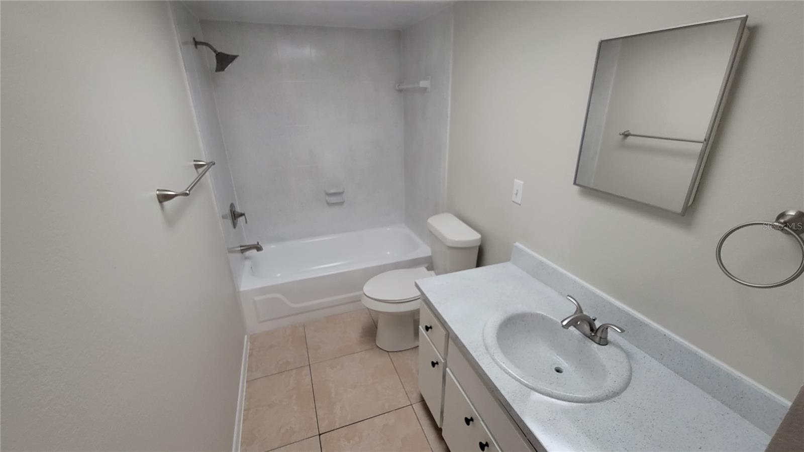 Image 14 of 22 For 10597 101st Avenue