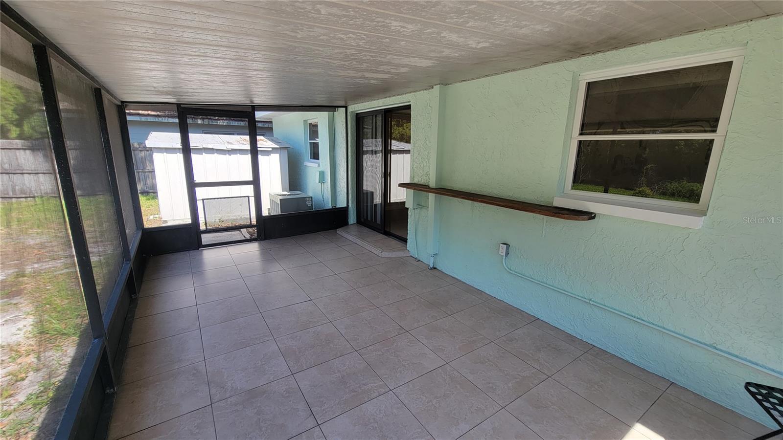 Image 7 of 22 For 10597 101st Avenue